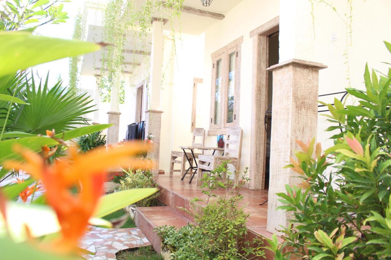 Mango 5 Hotel Amed Exterior foto